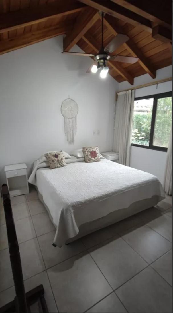 Amplia Casa En *